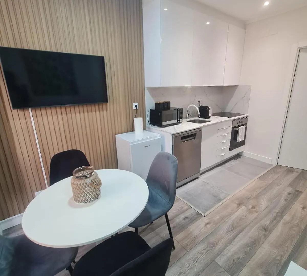 リスボン1Br Gem In Avenida Da Liberdadeアパートメント アパート